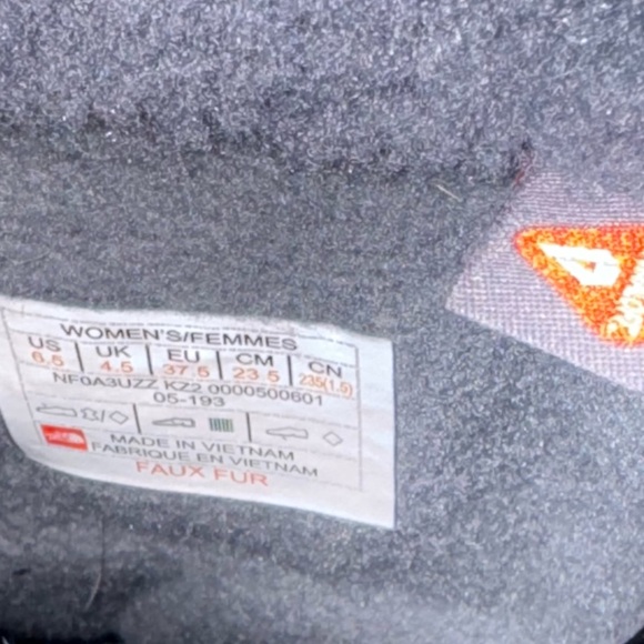 The North Face Women Shellista II Snow Boot - Picture 4 of 6